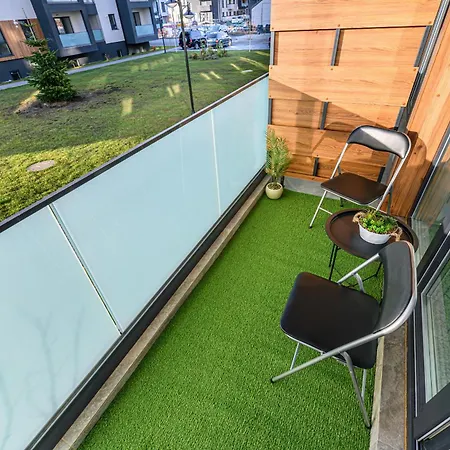 Adara Suite With Parking -Tractoru Coresi-3